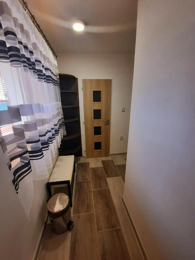 Apartman Sen Petrov Luaran gambar