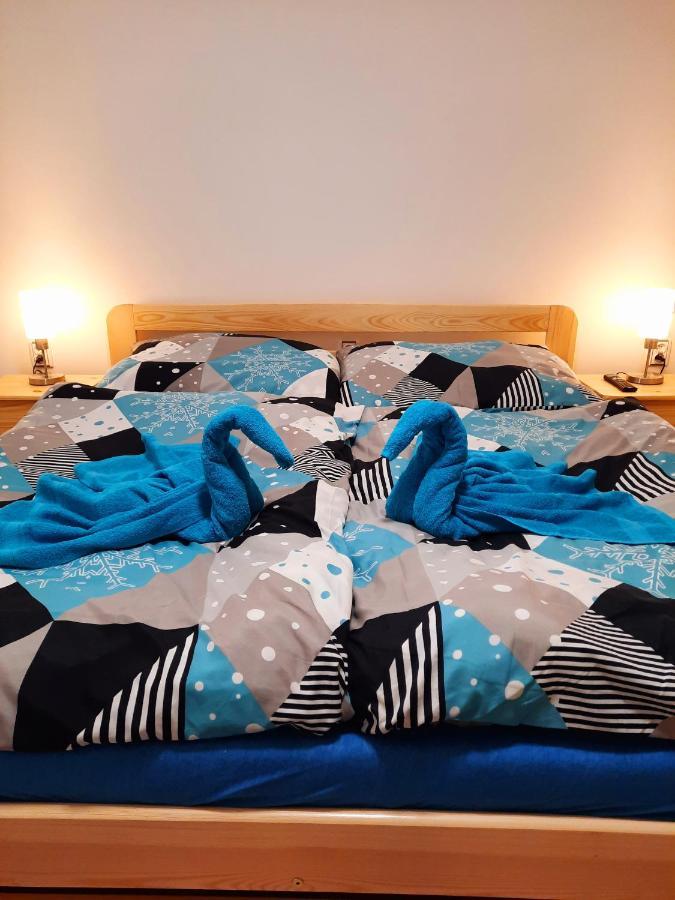 Apartman Sen Petrov Luaran gambar
