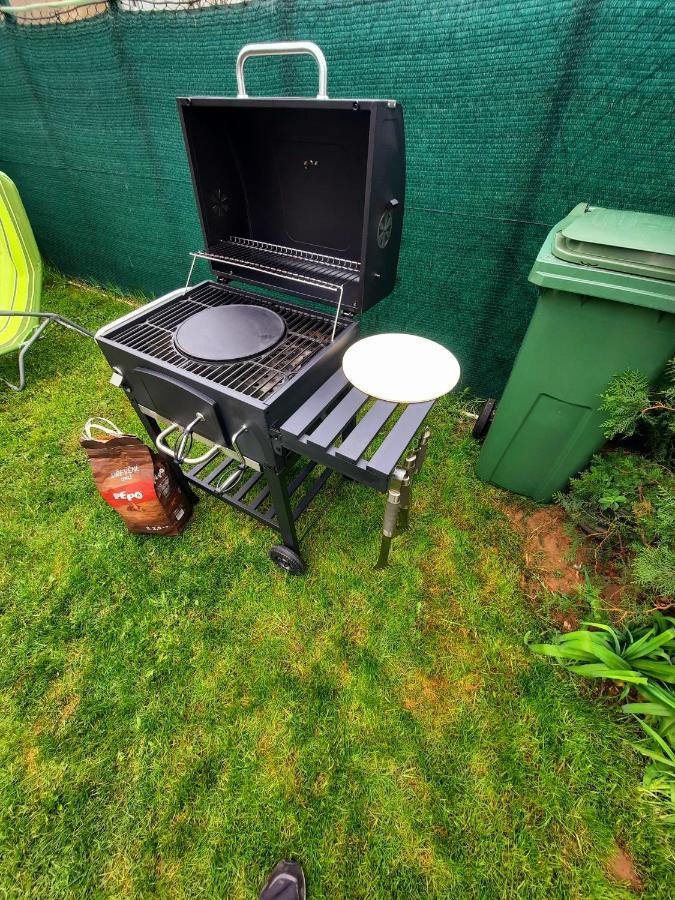 Apartman Sen Petrov Luaran gambar