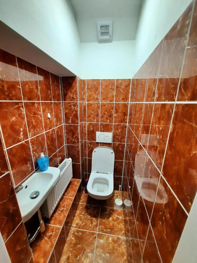 Apartman Sen Petrov Luaran gambar